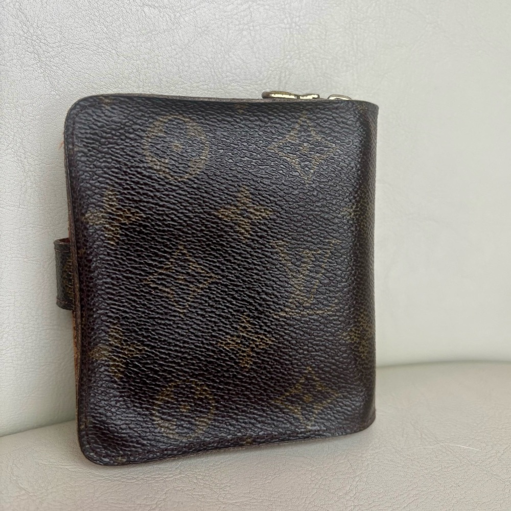 Vintage Louis Vuitton Brown Monogram Small Zip Wallet Authenic - Picture 2 of 9